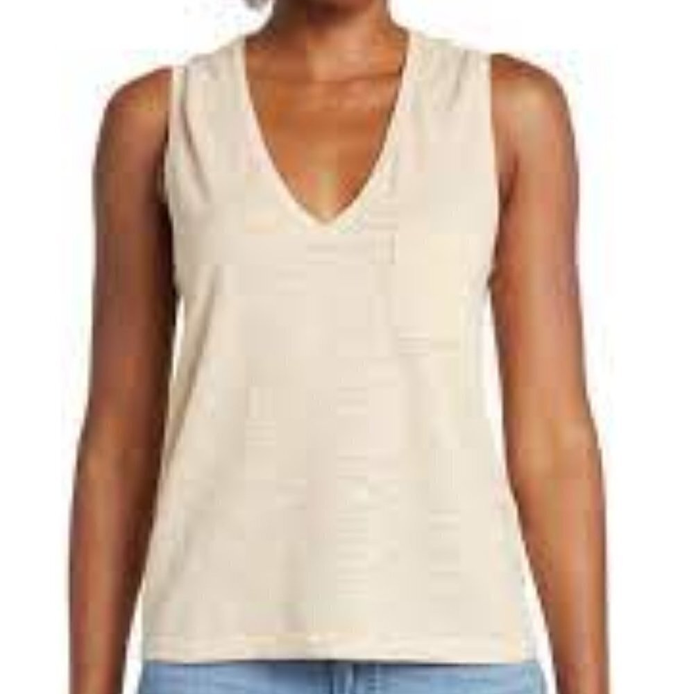 360 CASHMERE Jill U-Neck Tank Top. New With Tags. Size Medium